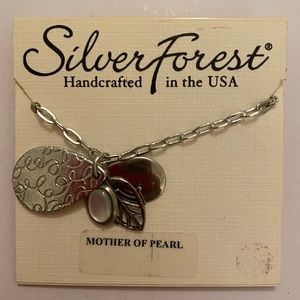 Matching dangle earring & necklace set